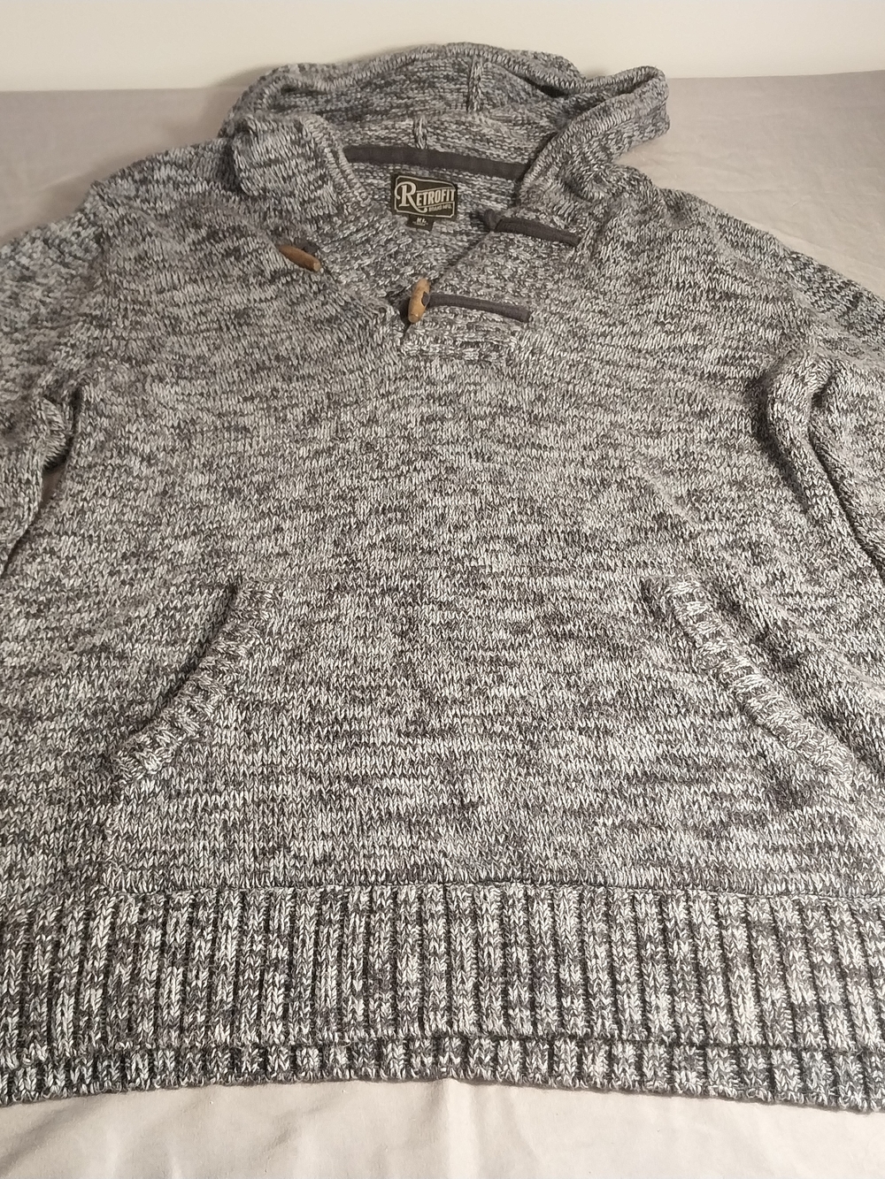Retrofit Men’s Gray Knit Hoodie Sweater # 233